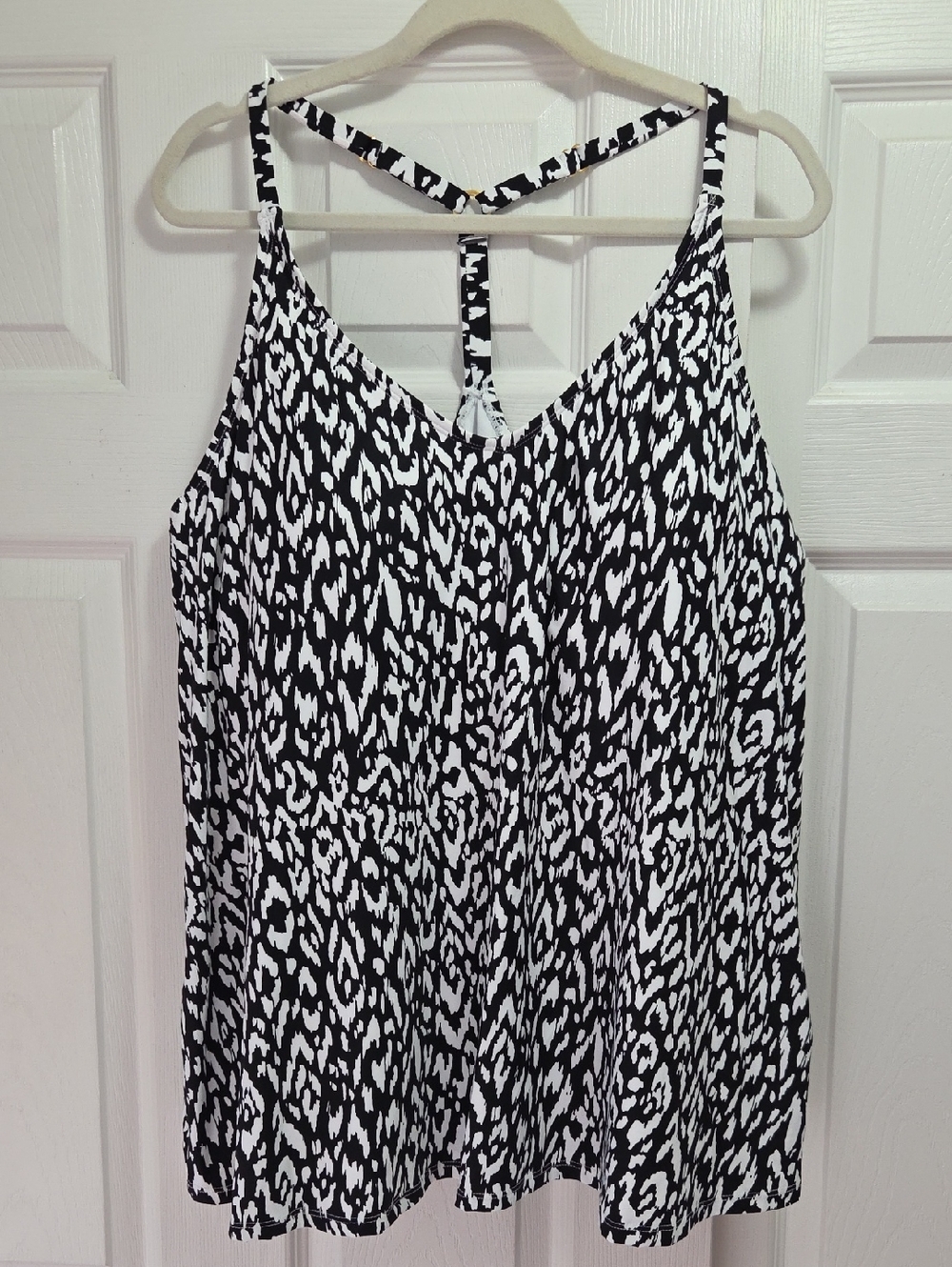 Leilani Black & White Swim Top